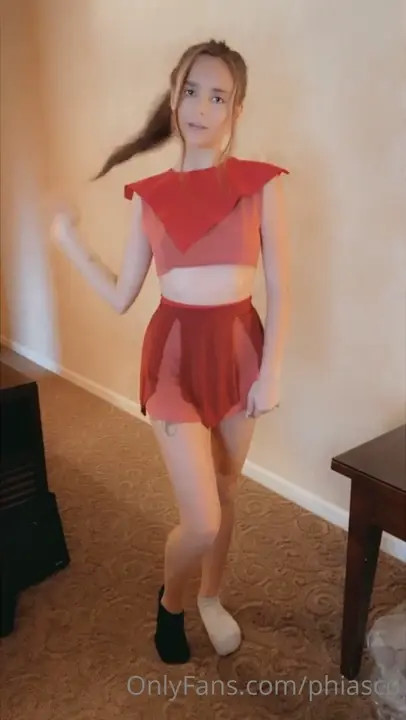 Phiasco Gets Turbo Drilled From Behind & Creampied