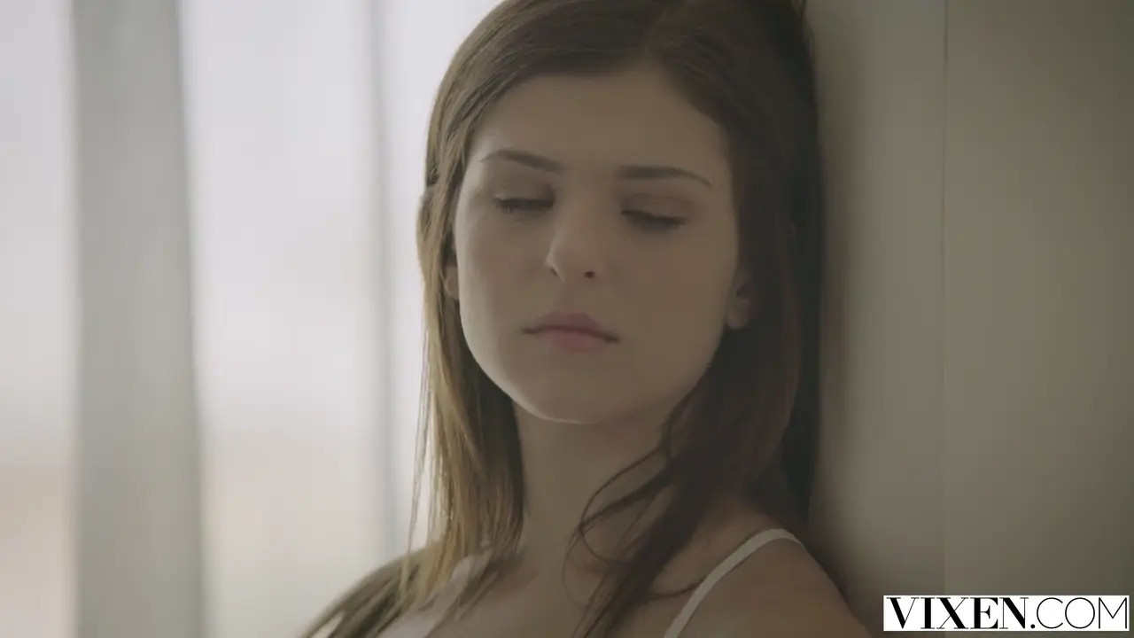 Babysitter Leah Gotti Gets Pounded By Her Boss