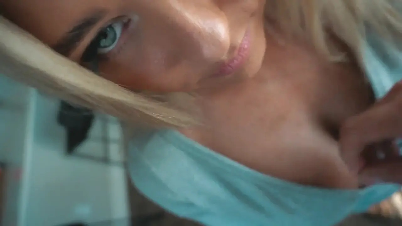 Littlebuffbabe Sucks And Gets Stuffed With Cum