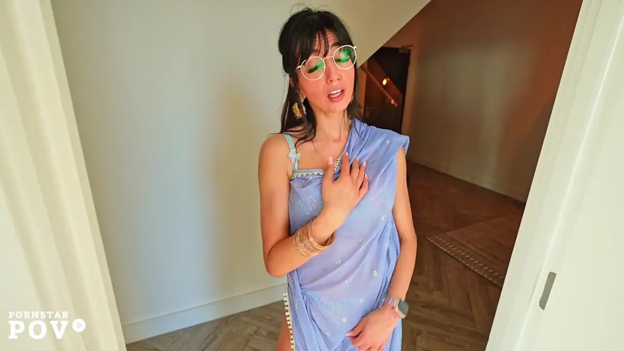 Aaliyah Yasin Blows And Fucks Her BBC Neighbor