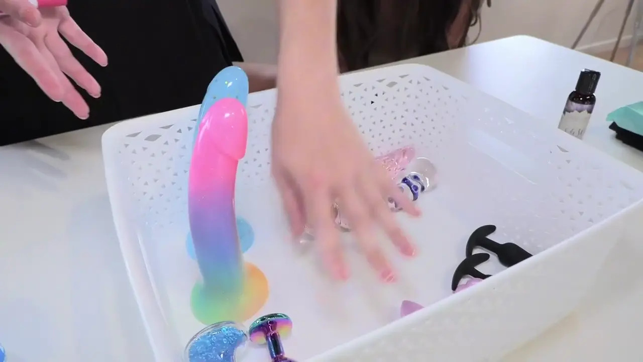 Ari Kytsya And Her Friends' Anal Challenge