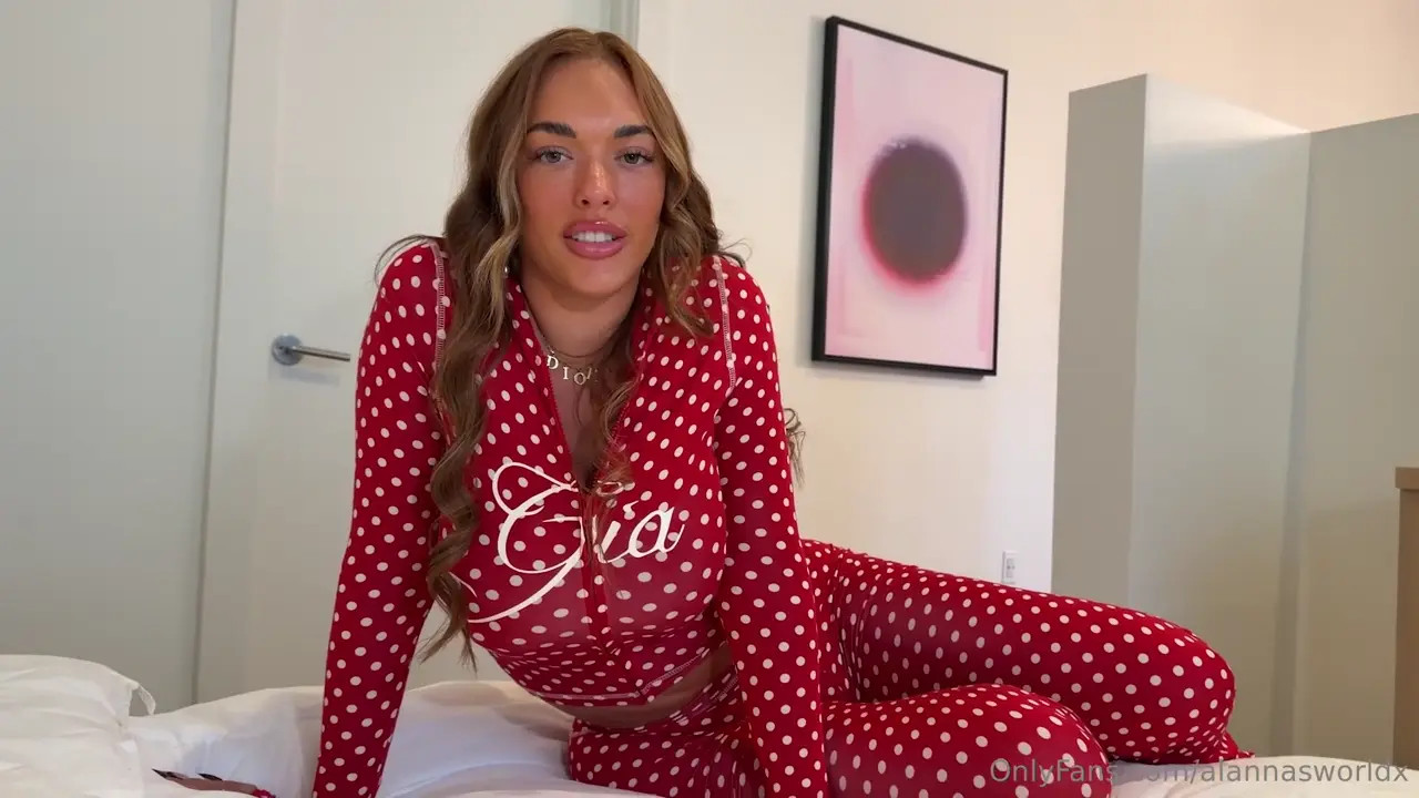 Alannasworldx Gets Banged By Jak Knife - ePornLeak