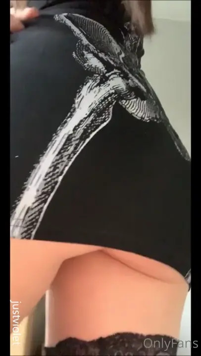 Just Violet Fucks Her Own Ass