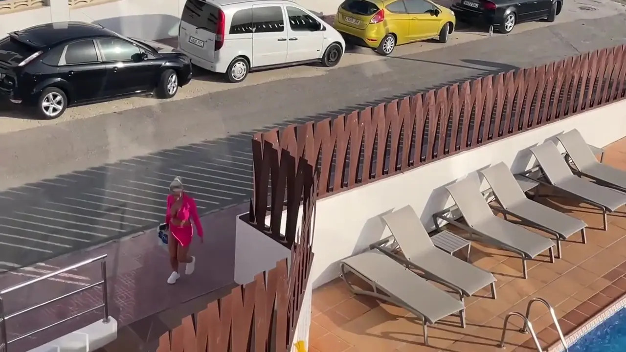 Sienna Day Has Sex With A Stranger - ePornLeak