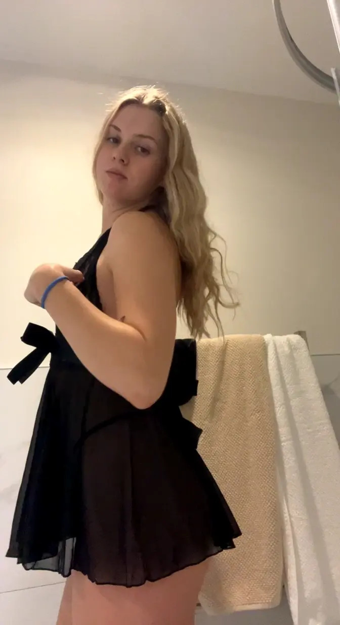 Phoebeharris OnlyFans Leaked Nude Video #330551
