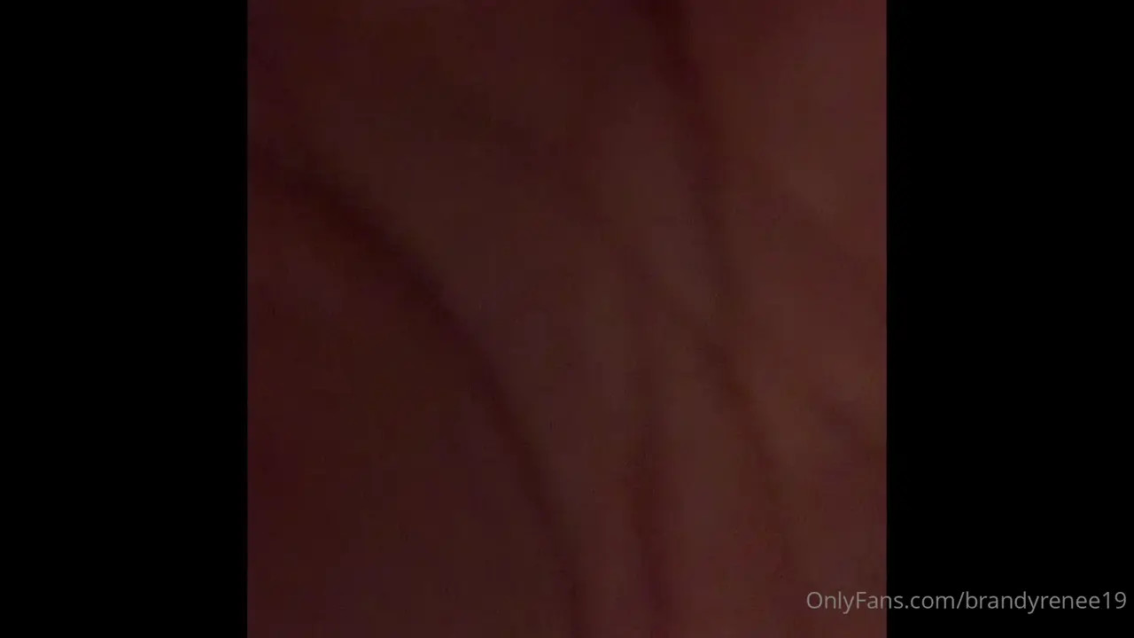 Reneesrealm Has Fun With Her New Vibrator