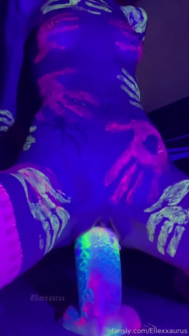 Ellexxaurus OnlyFans Leaked Nude Video #332325