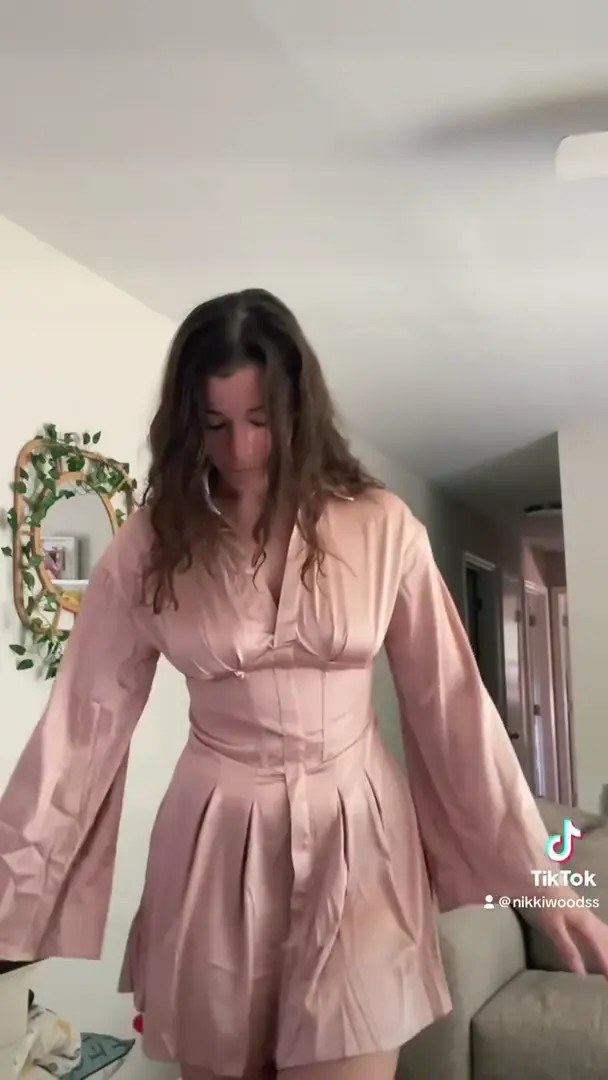 Nikkiwoods OnlyFans Leaked Nude Video #334084