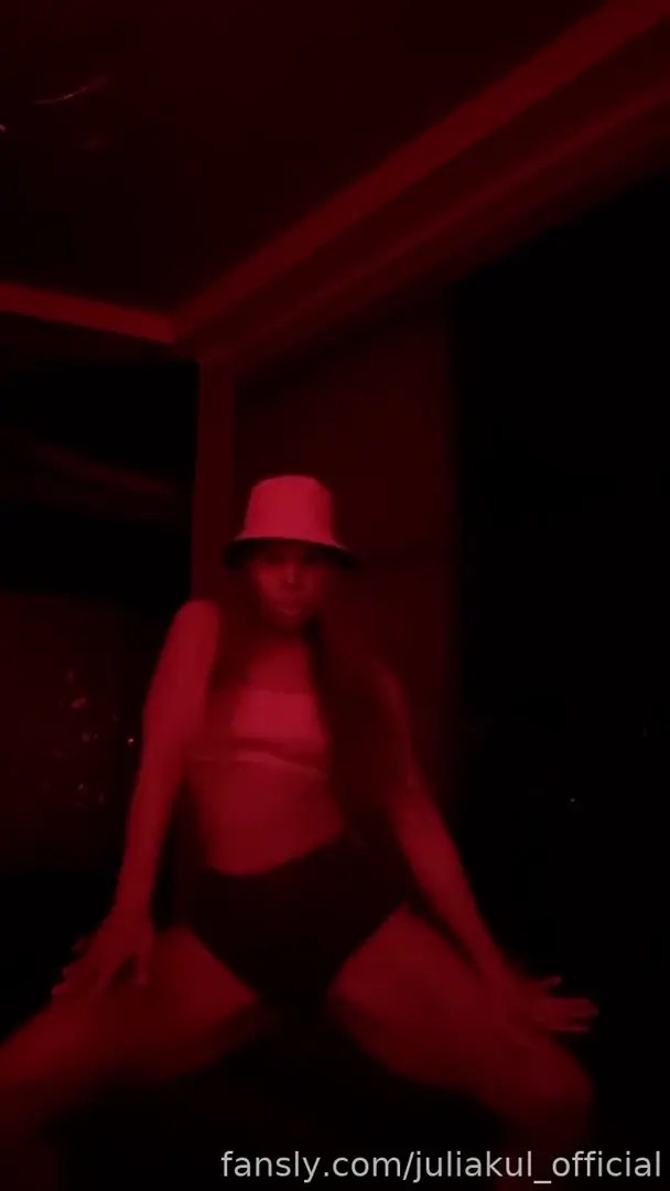 Juliakul_official OnlyFans Leaked Nude Video #345473