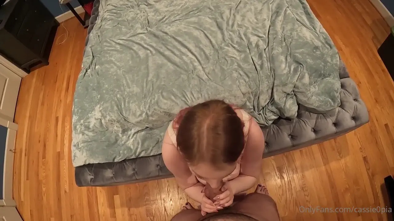 A Hung Guy Gets To Fuck And Cum On Cassie0pia's Huge Tits - ePornLeak