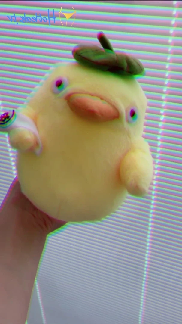 Ari [ funsizedasian ] - Sorry false alarm on the livestream (forgot I had made plans already) - ePornLeak