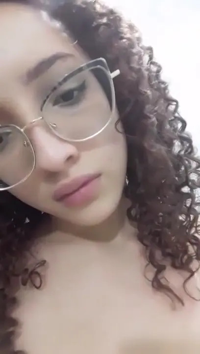 Latina Peach Jars Washes Her Cute Body And Masturbates - ePornLeak