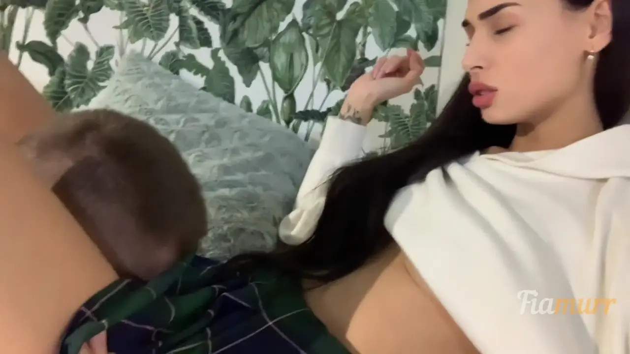 Fifigirl9 Sitting On A Dick - ePornLeak