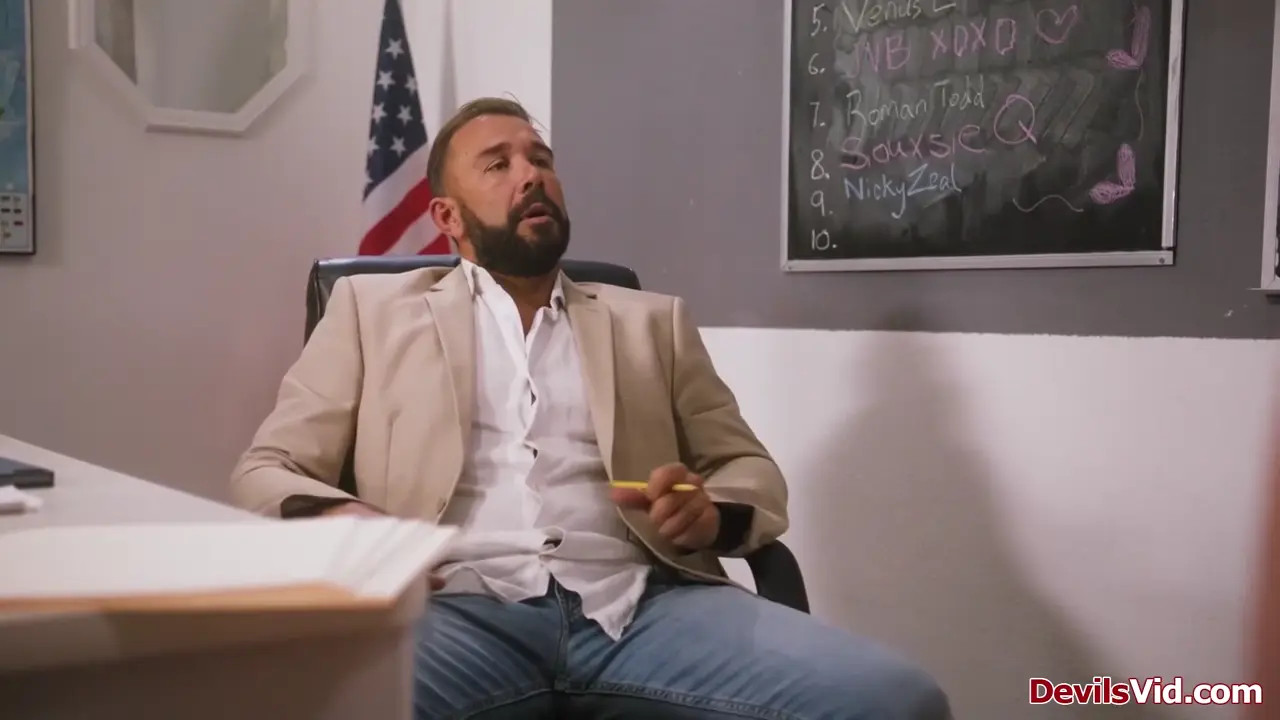 Myra Moans & PixieSmallsXO's Threesome With Their Teacher