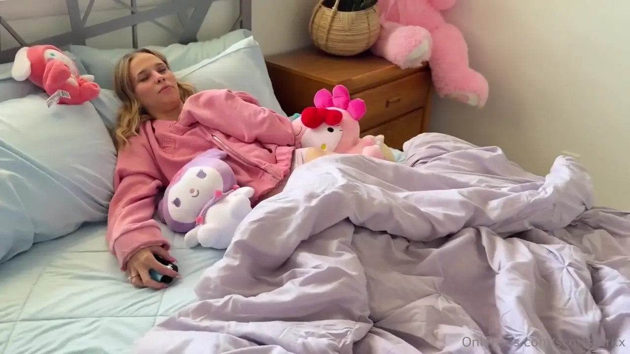 Shestrippy_55 Makes Her Stepbro Cum Twice - ePornLeak