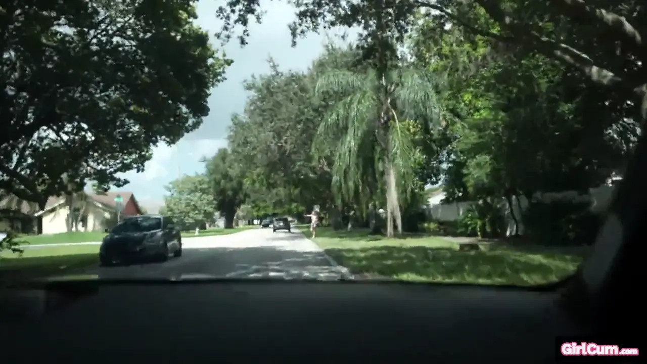 Summerstarz Gets Creampied By A Stranger