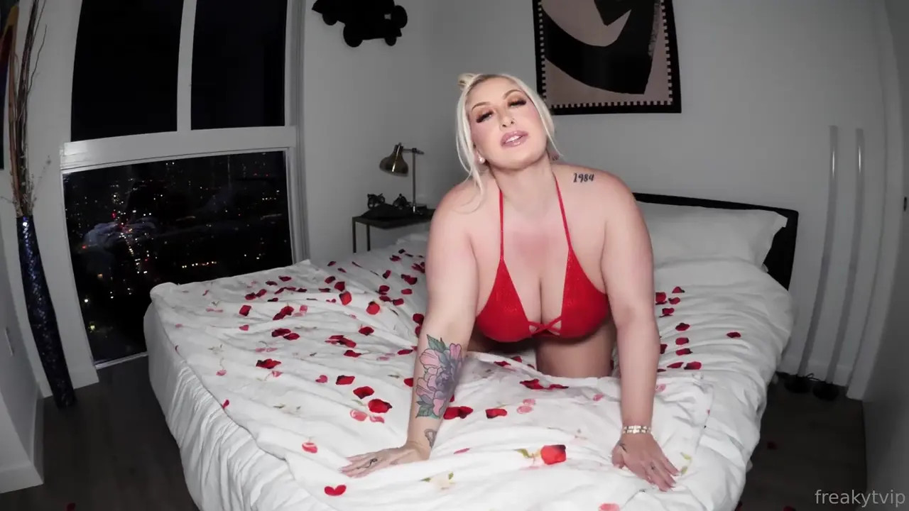 MzDaniBadGirl Gets Drilled By FreakyT's BBC