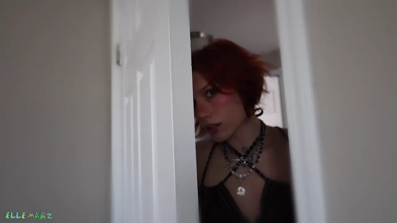 ElleMarz's Multiple Creampie Sex Fantasy