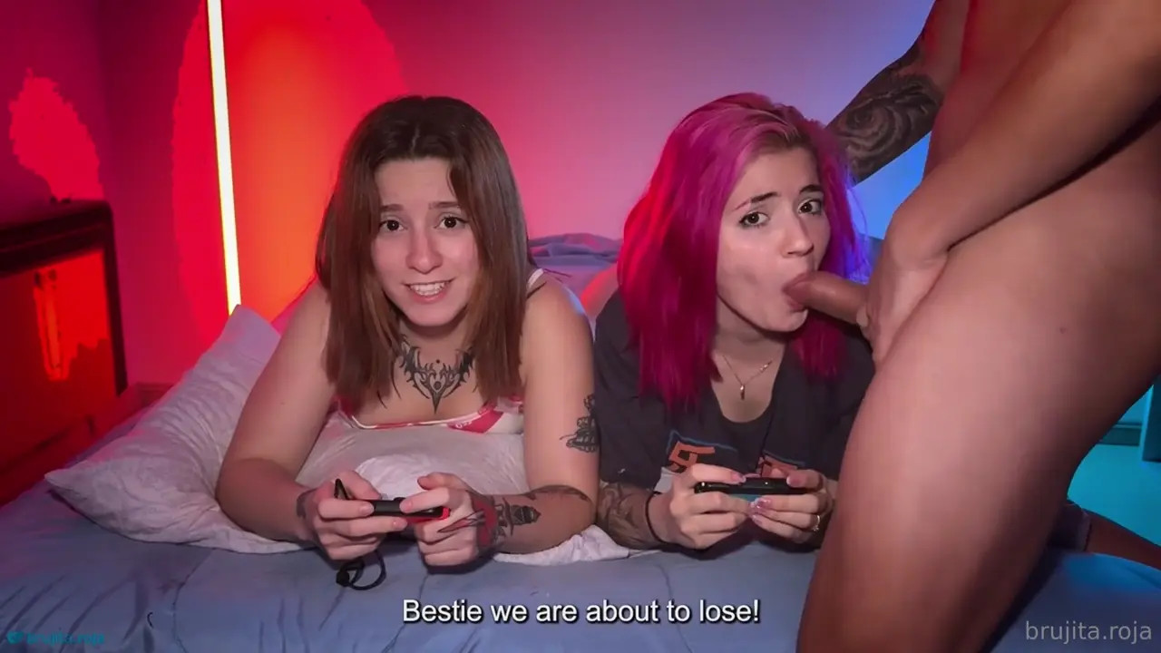Brujita Roja & Emma Fiore Get Railed While Gaming - ePornLeak