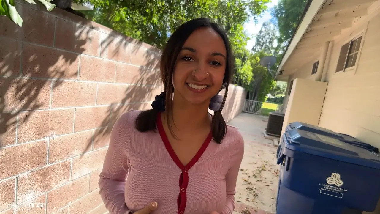 Stepsis Hailey Rose Gets Pounded In The Backyard - ePornLeak