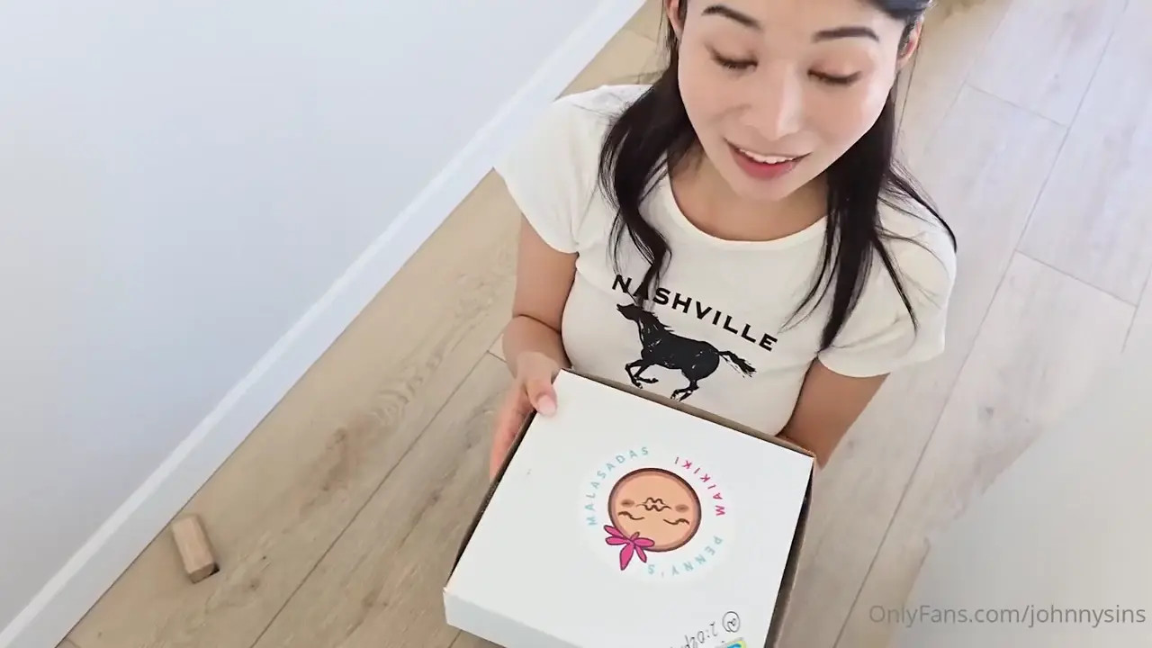 Rikakodesu Gets Her Pussy Filled By Johnny Sins