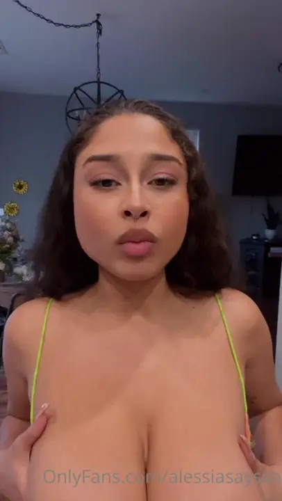 Say Alessia Gives A JOI While Toying Herself