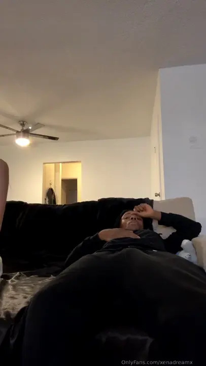 Xenadreamx Gets Stretched By A BBC