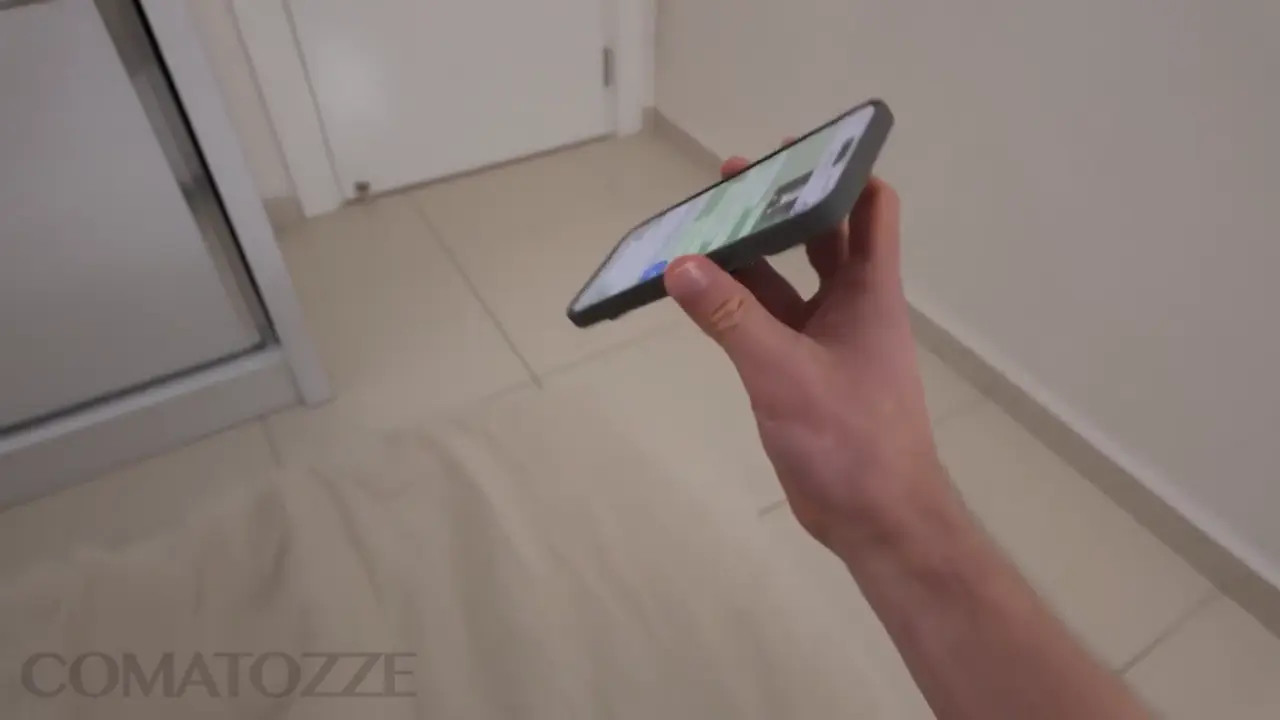 Comatozze Gets Fucked By A Stranger At The Party