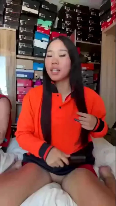 MichelleFromChina18Yes Gets Drilled On Live - ePornLeak