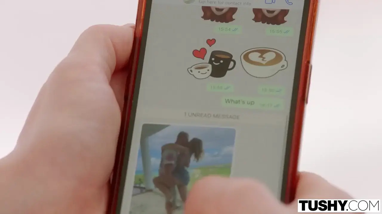 Jia Lissa Gets Double Penetrated In Her Holes