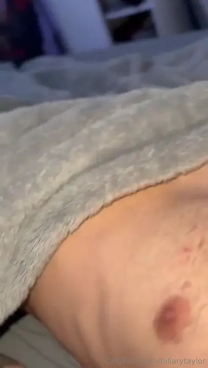 Hillary Taylor Gets Her Pussy Pounded - ePornLeak