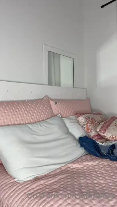 Nerdy Eunayaramacedo's Slutty Solo Session