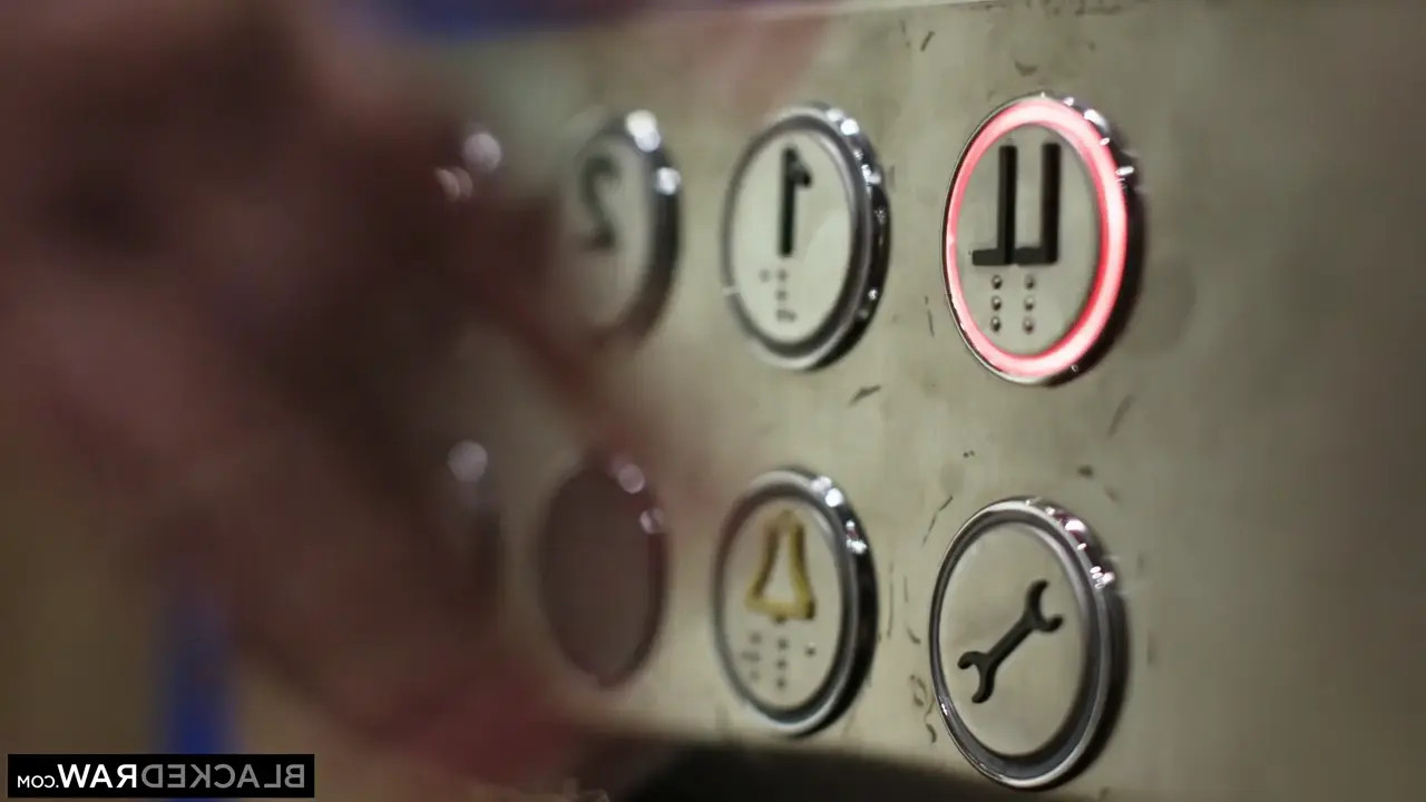 Ellie Nova Sneaks Out Of A Party For A BBC - ePornLeak