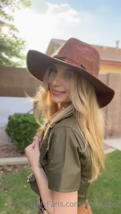 Explorer Piper Perri's Anal Adventure - ePornLeak