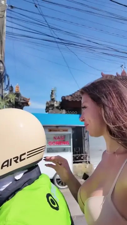 Call Me Slo Fucks An Ojek Rider - ePornLeak