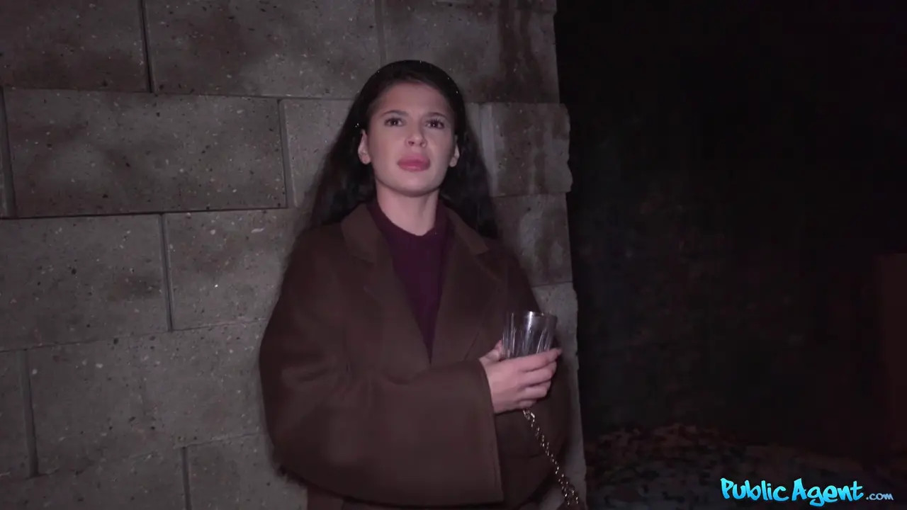 Asandra_Dewy Gets Paid To Make A Dick Cum