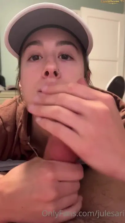 Jules Ari Sucking Big Cock