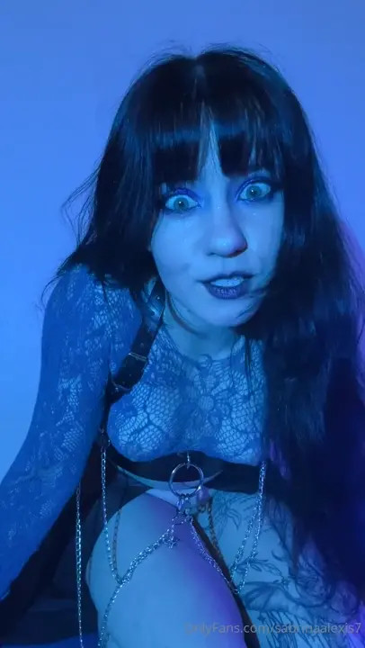 SabrinaAlexis7 As Hades Rides A Dildo - ePornLeak