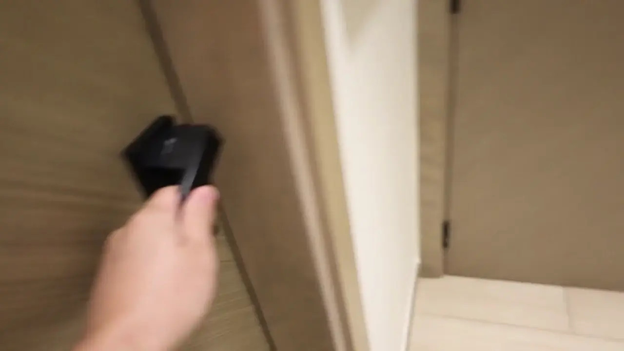 Alinarai's Alluring Kitchen Sex Tape