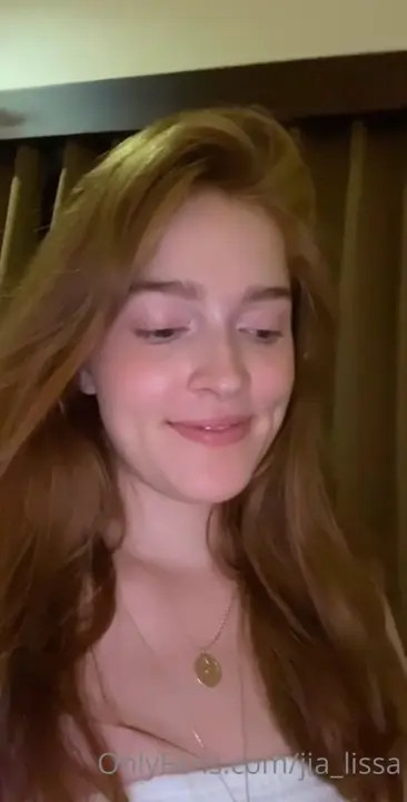 Jia Lissa Satisfies Her Pussy With A Vibrator - ePornLeak