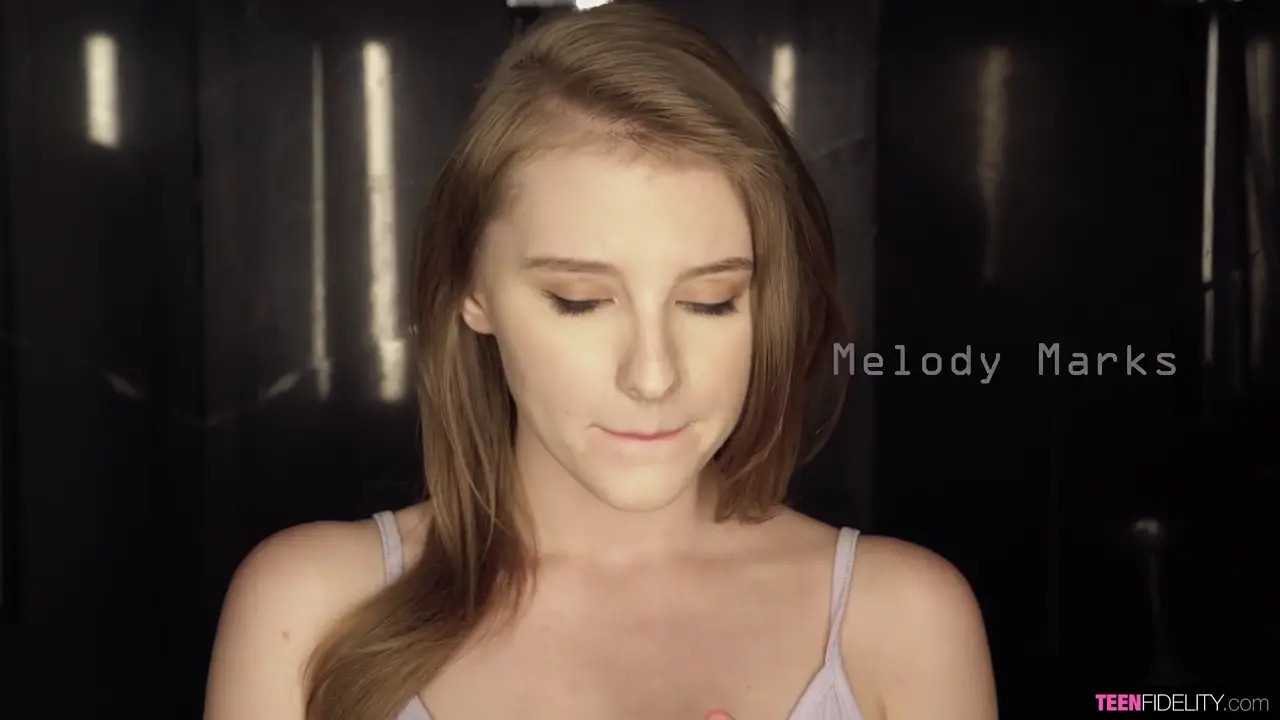 Melody Marks Gets Pounded By A Handyman - ePornLeak