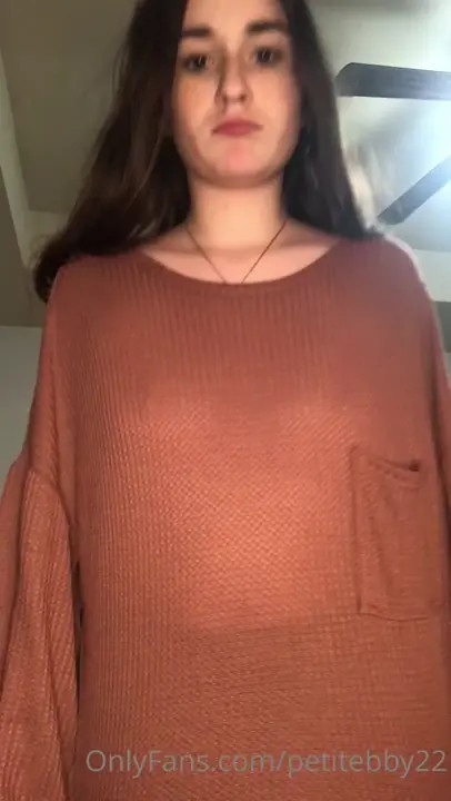 Petitebby22 Bends Over For A Dildo Fuck - ePornLeak