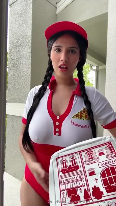 Pizza Delivery Girl JOI With Strawberrytabby - ePornLeak
