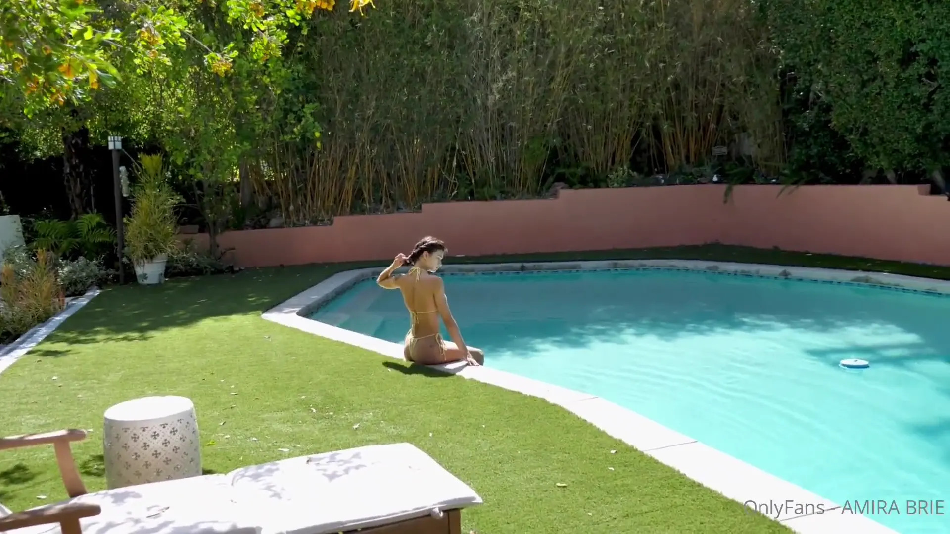 Amira Brie Poolside Rendezvous Video Leaked - ePornLeak