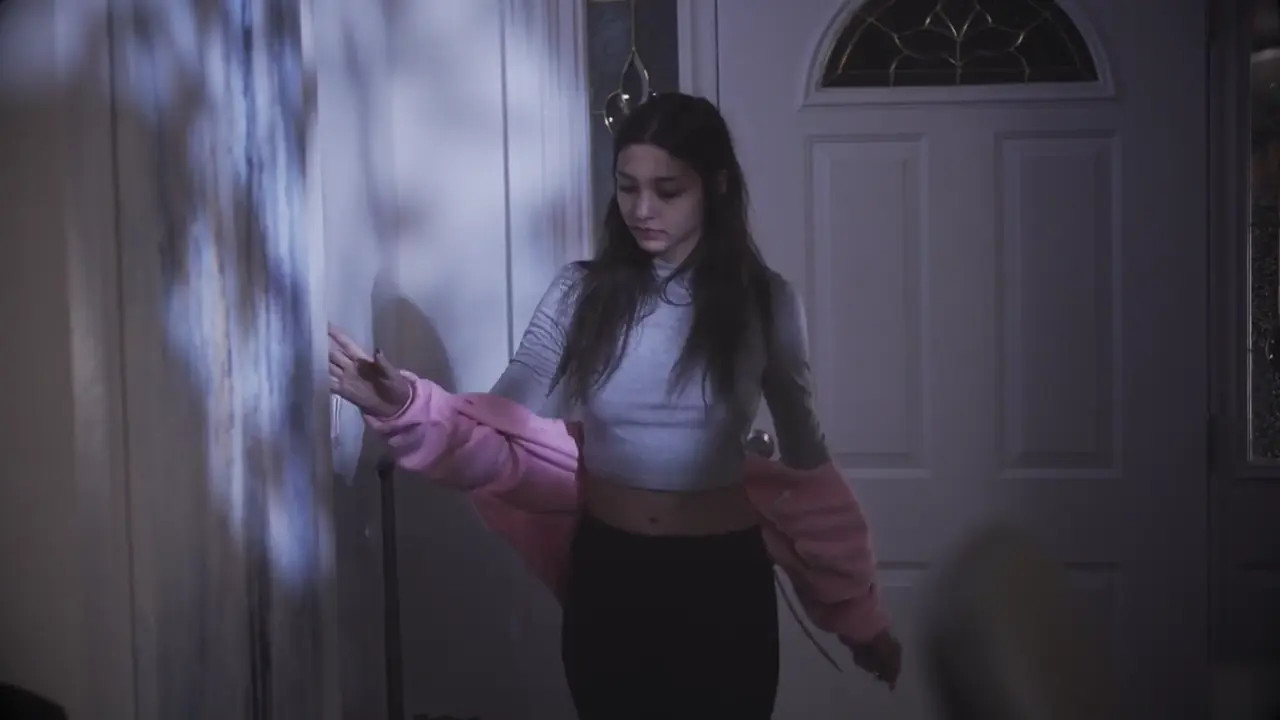 Layla Jenner Gets Nailed By Her Stepuncle - ePornLeak