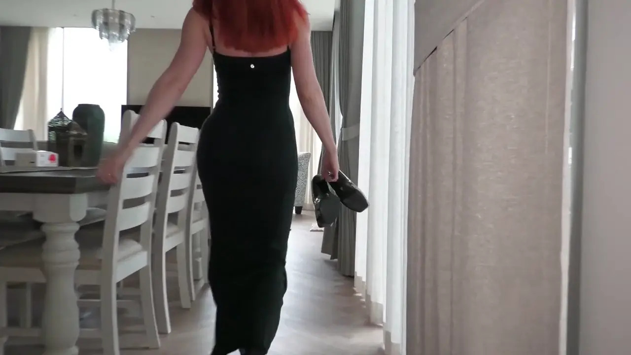 Sweetie Fox Fucks A Stranger In Reverse