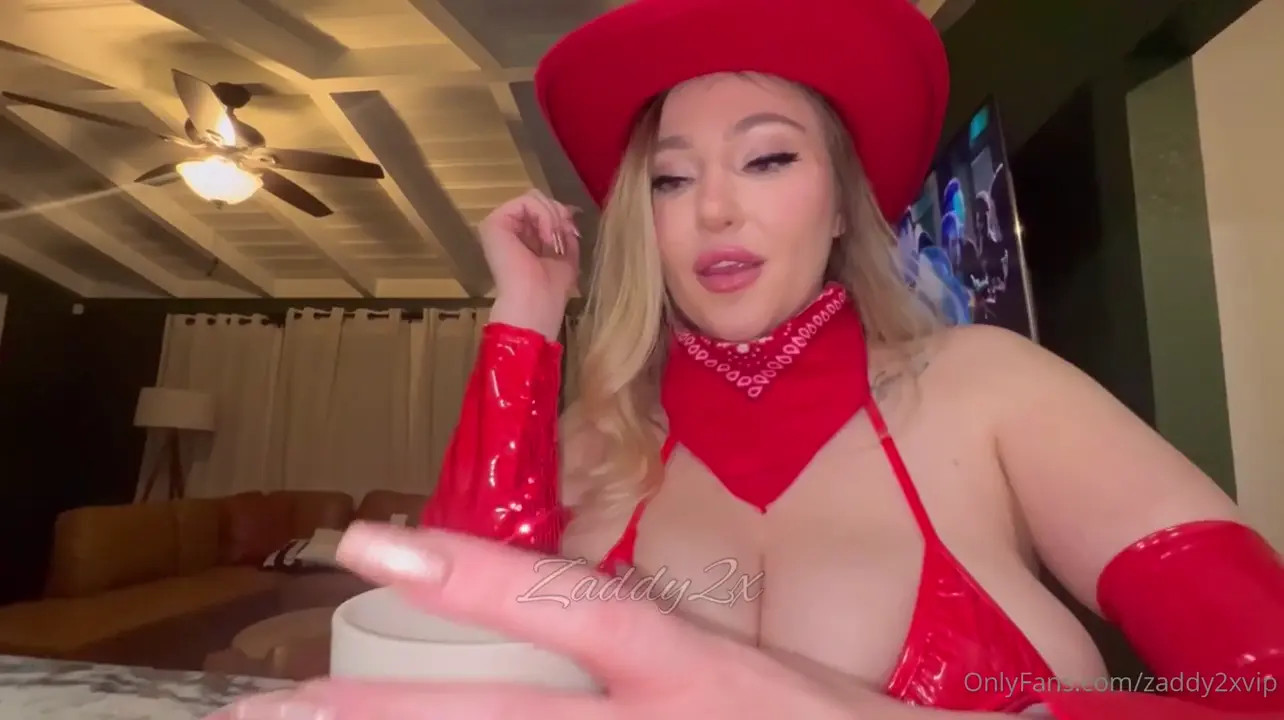 Baddies Aria Six & Richh Des Hot Threesome With Zaddy2x2