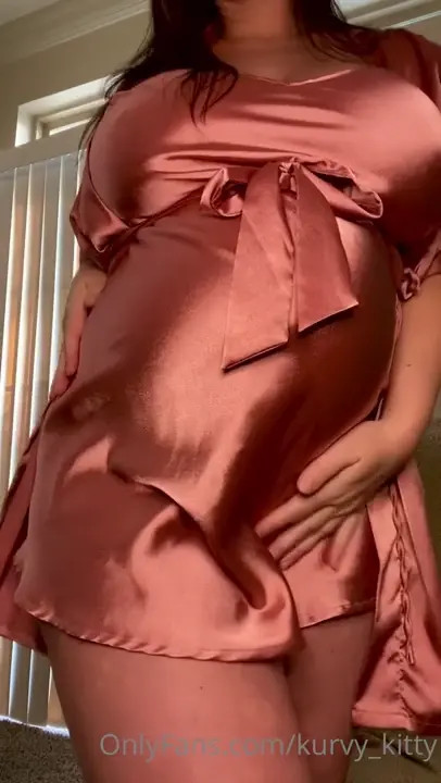 Kurvy Kat Stripping Out Of Pregnancy Lingerie