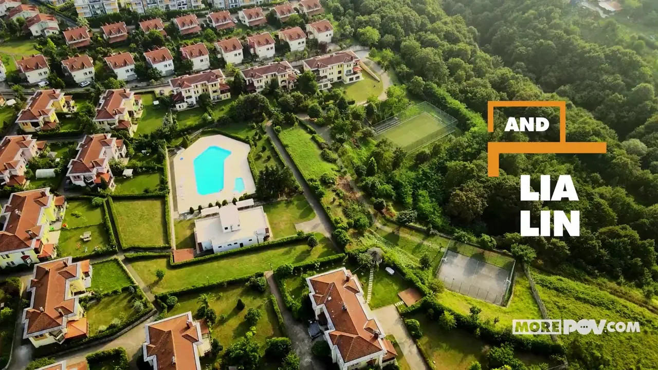 Lia Lin And Her Friends Fuck By The Pool - ePornLeak