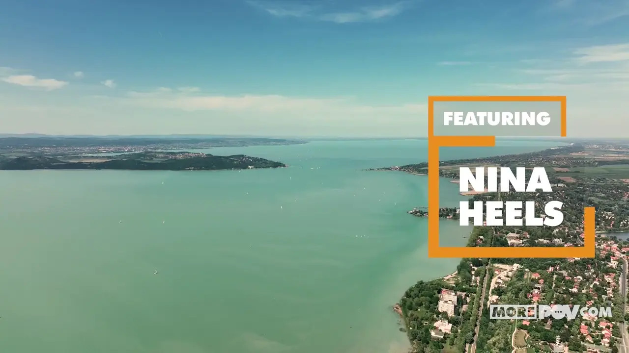 Gatita Veve And Her Friends Share A Cock